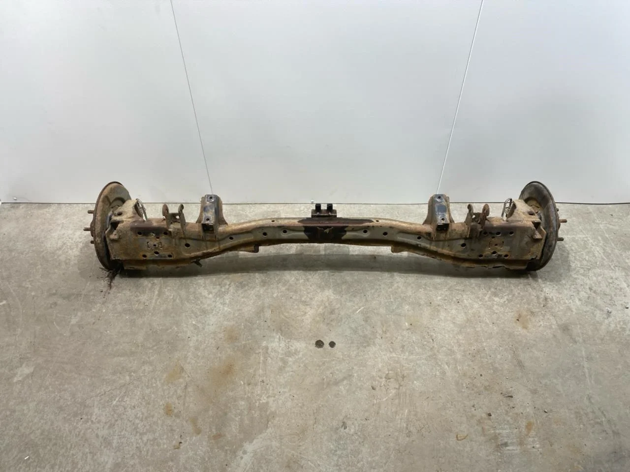 Nissan E-NV200 / EVALIA Rear suspension, other view 4