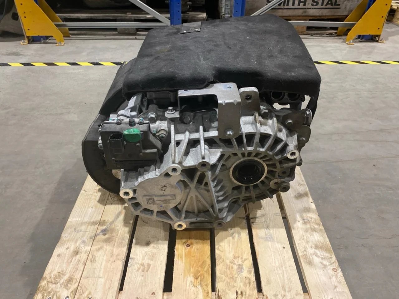 Maxus E-DELIVER9 2022- Elektromos motor, első nézet 2