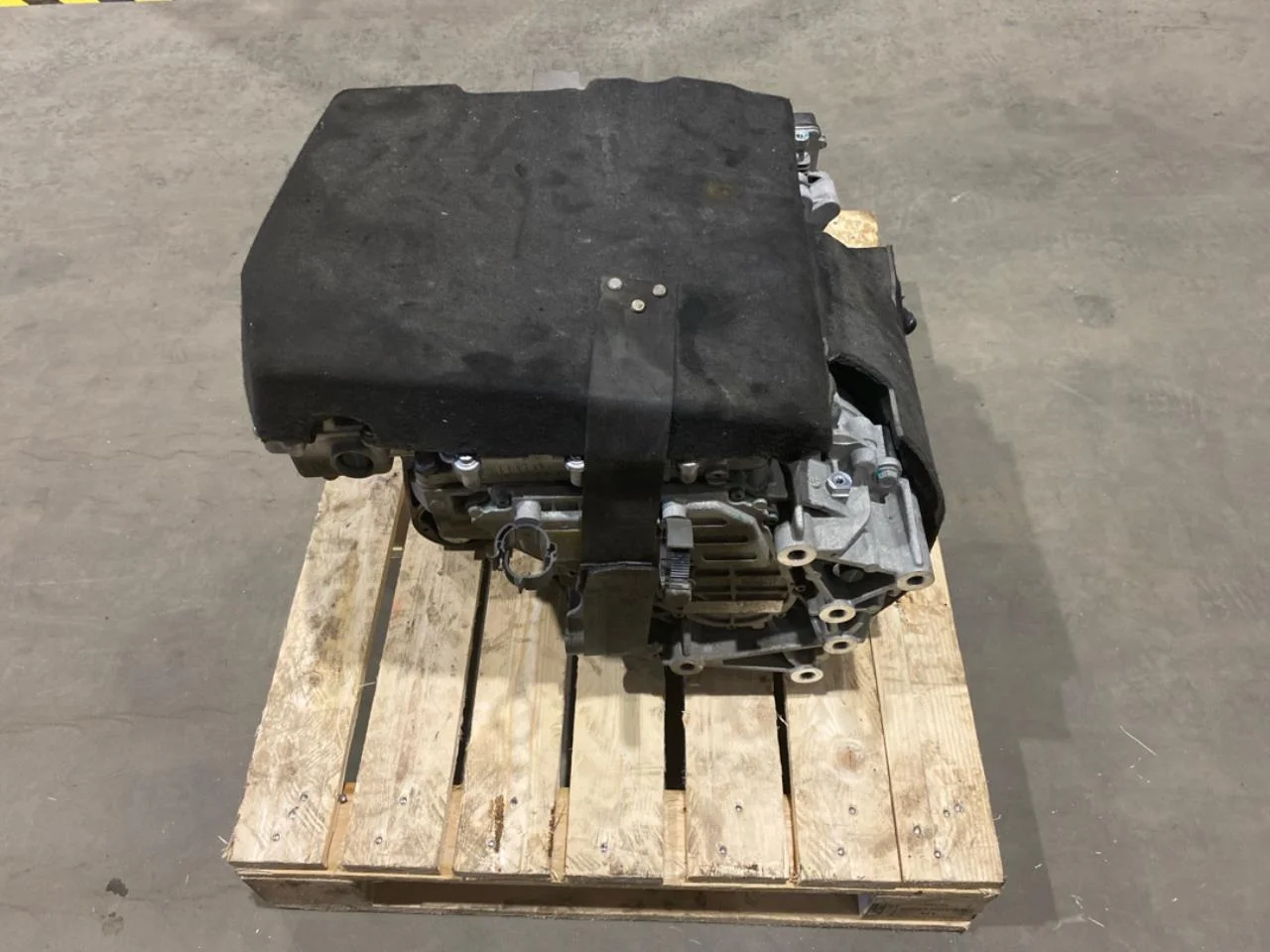 Maxus E-DELIVER9 2022- Elektromos motor, első nézet 4