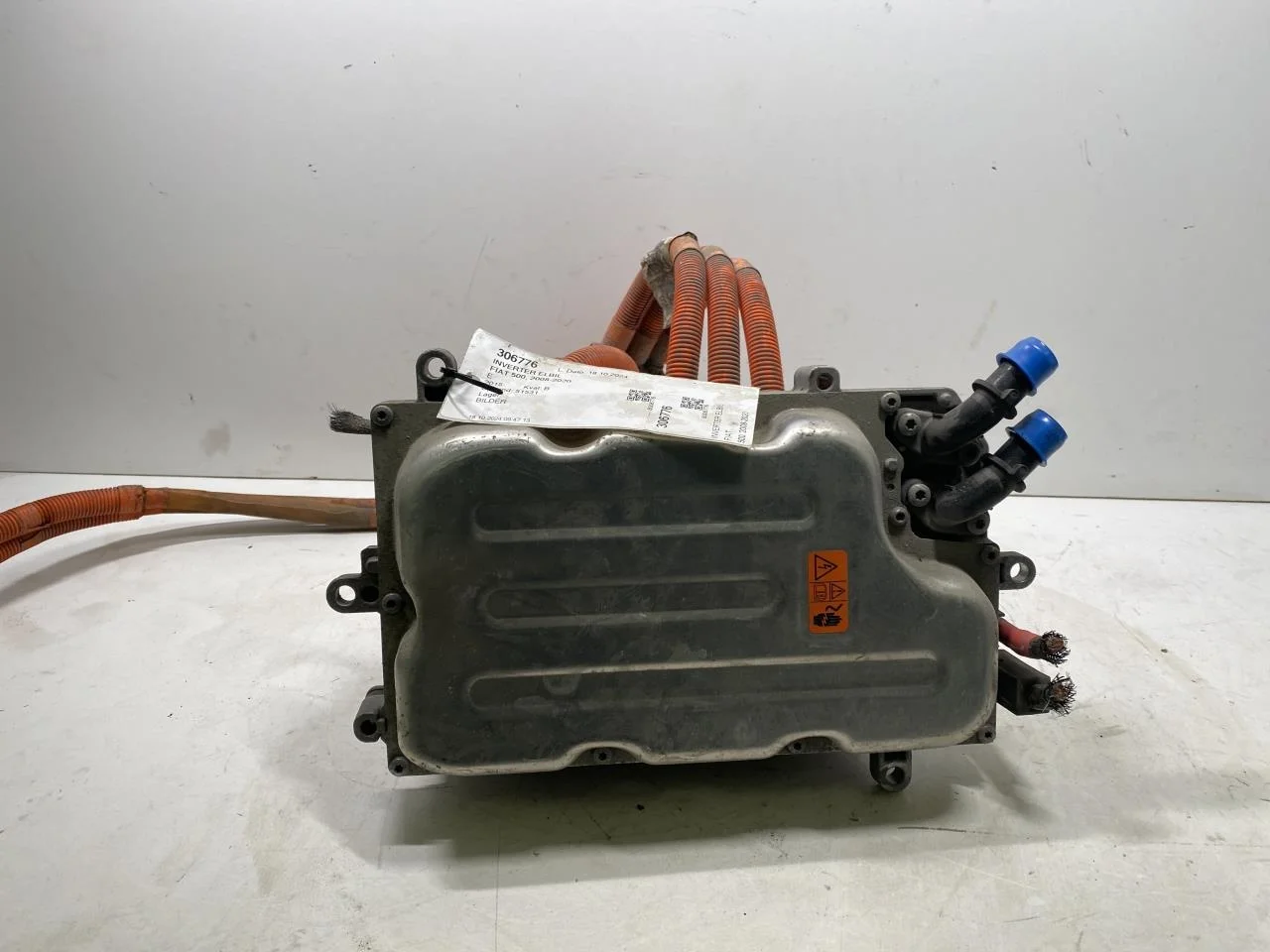 Fiat 500 2007->>24 Inverter, 12-220V