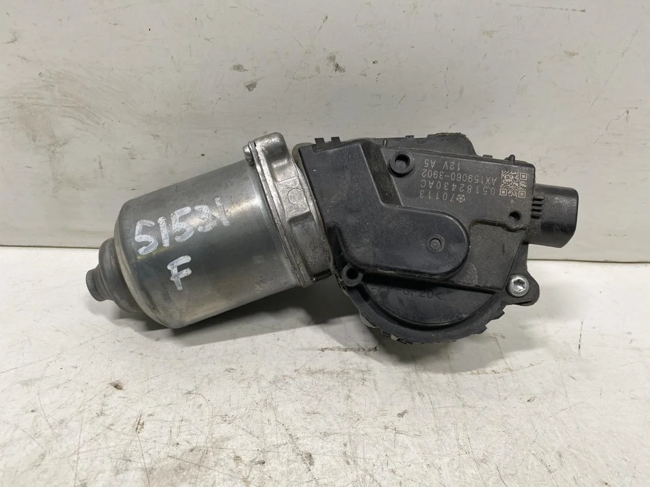 Fiat 500 2007->>24 Ablaktörlő motor, szélvédő