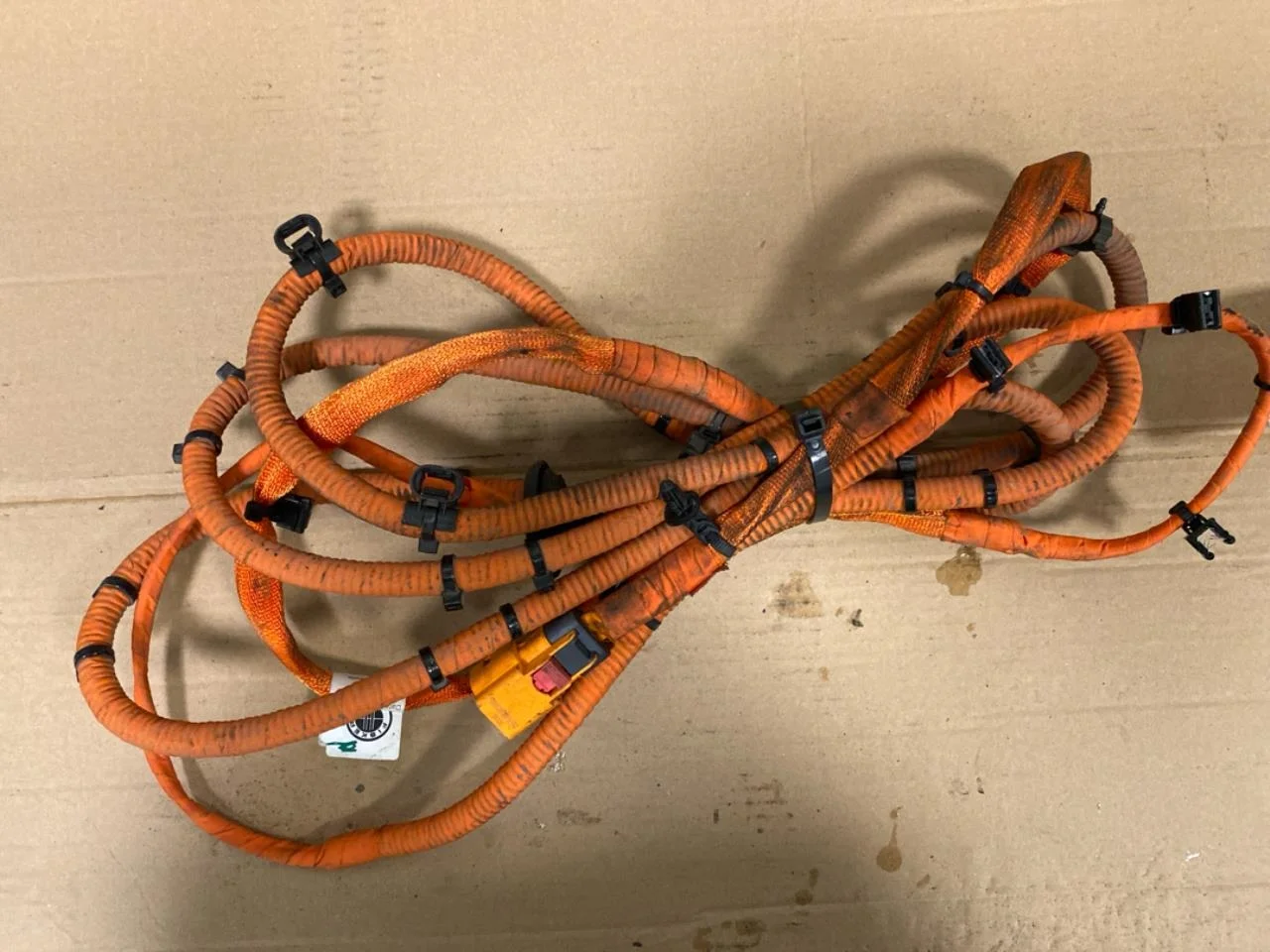 Fisker OCEAN Wiring harness, high voltage view 4