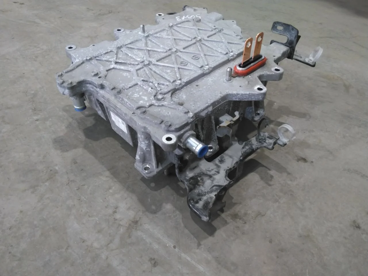 Nissan LEAF 2011-17 Inverter, 12-220V view 3