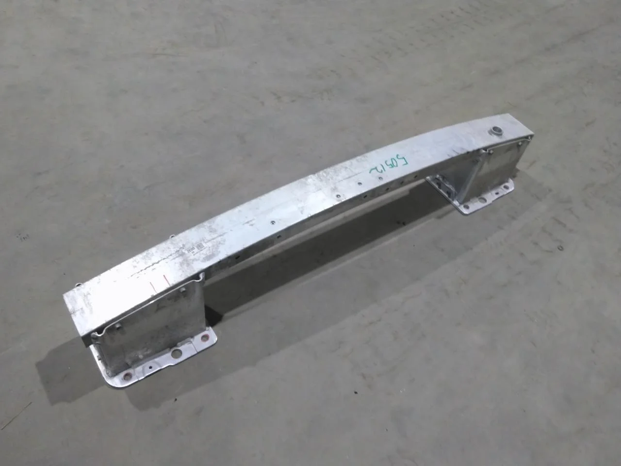 Hyundai IONIQ 5 NE 2022- Bumper reinforcement beam, front view 3