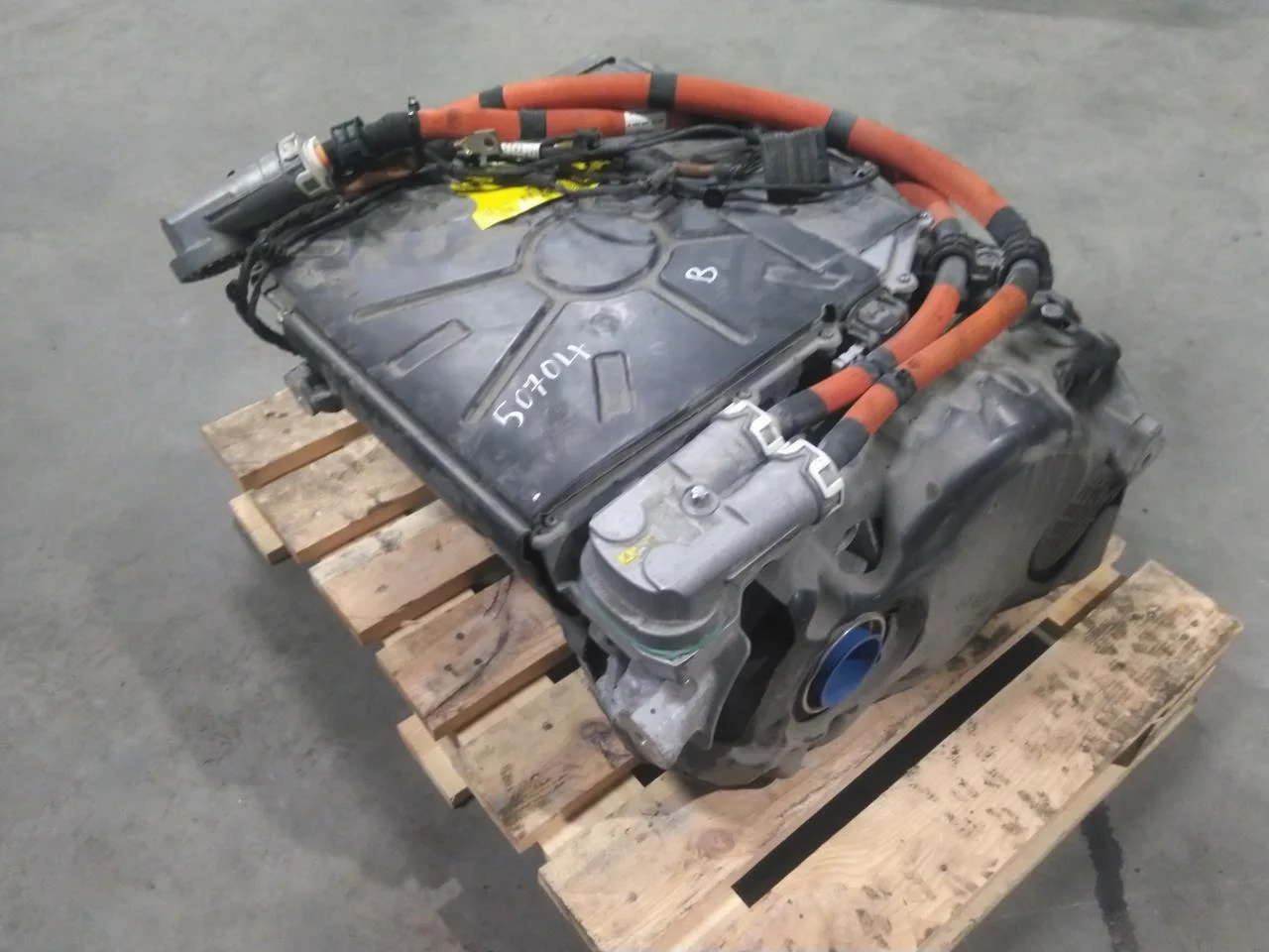 Mercedes EQS SUV X296 2022- Elektromos motor, hátsó nézet 2