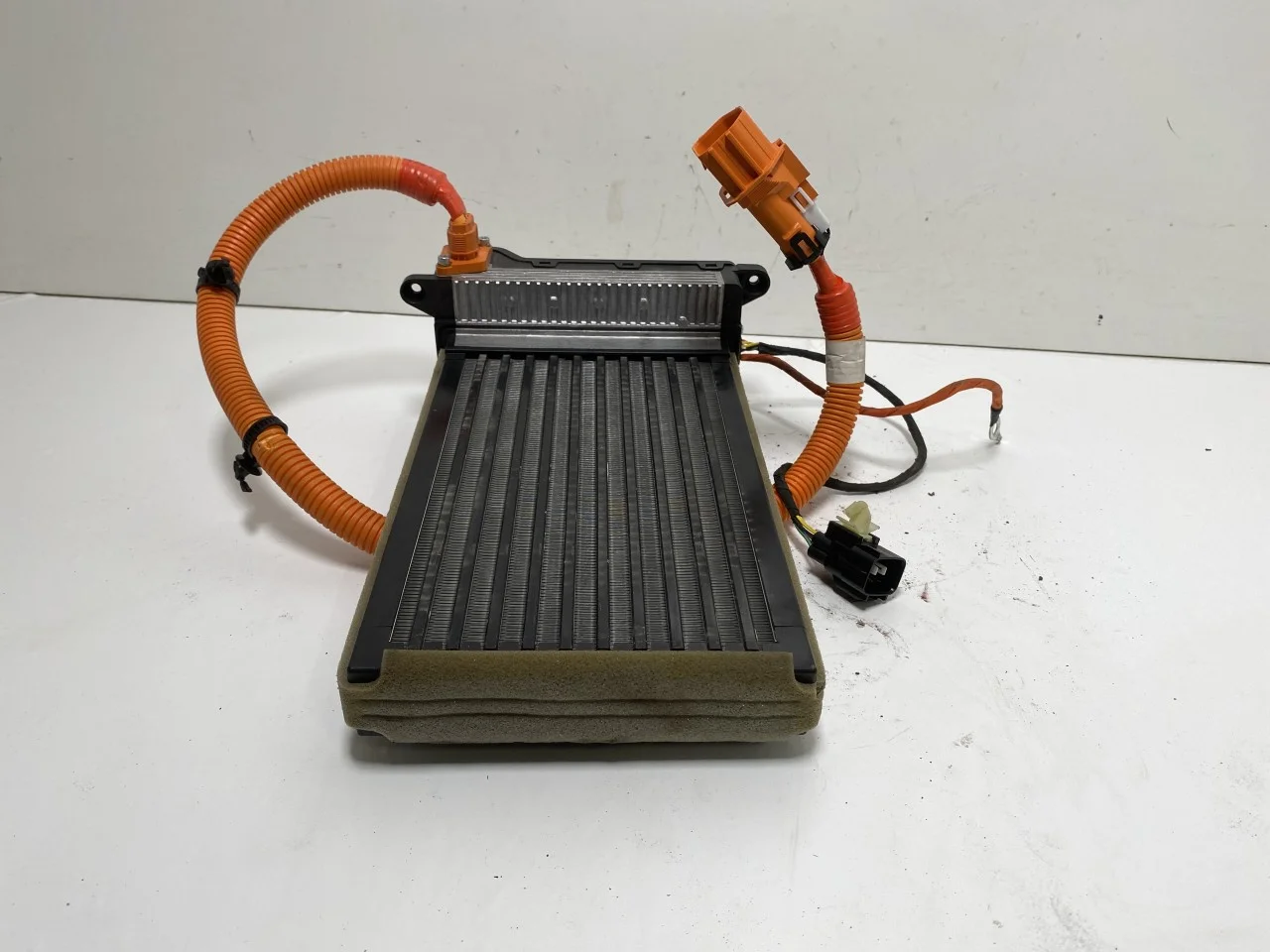 Hyundai IONIQ 5 NE 2022- Heater matrix, electric view 4