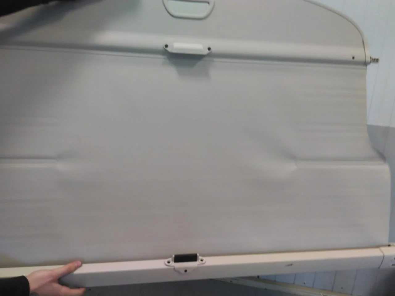 Mercedes EQS SUV X296 2022- Roller blind / sunshade, cargo area view 3