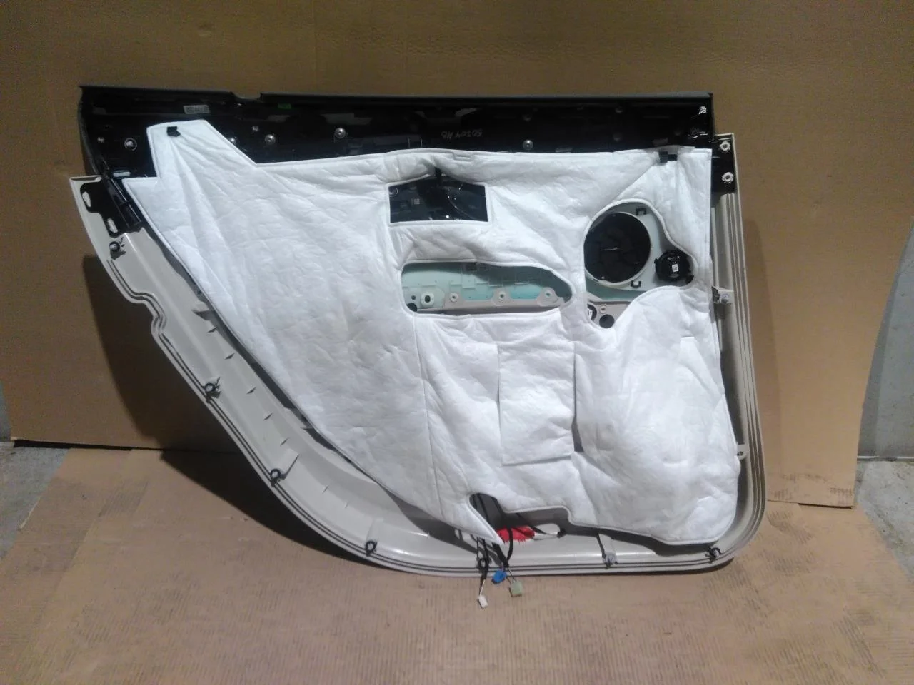 Mercedes EQS SUV X296 2022- Door trim panel, right view 2