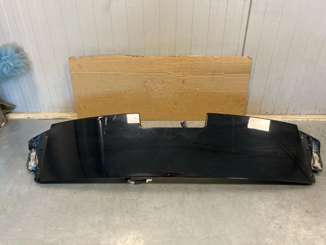 Nissan LEAF 2017-24 Spoiler, tailgate