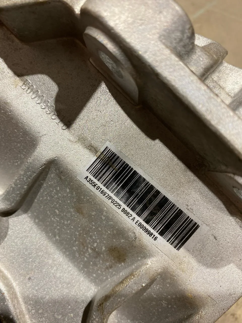 Fisker OCEAN Engine mount, steel / aluminum view 4