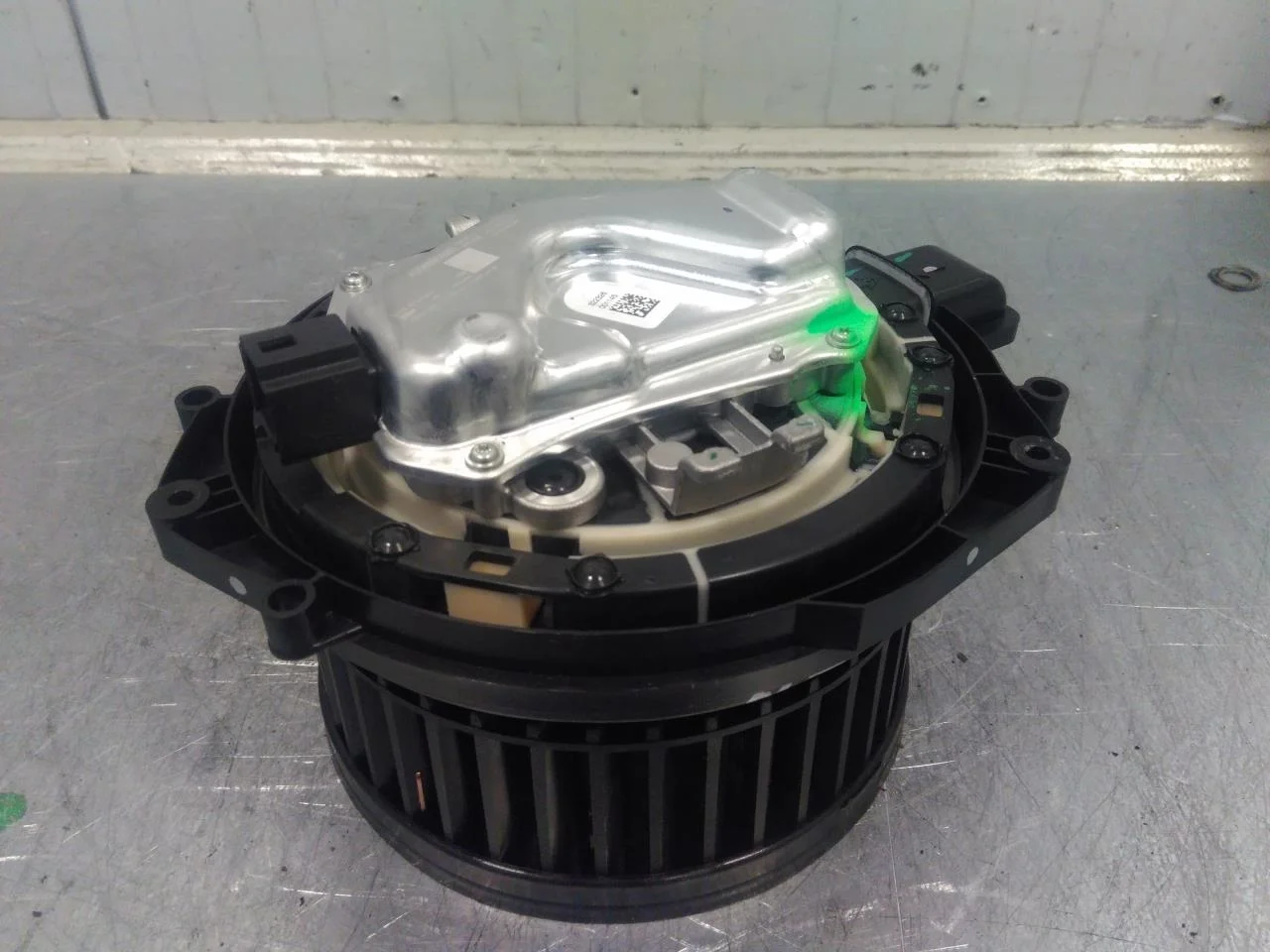 Mercedes EQS SUV X296 2022- Fűtésventilátor motor