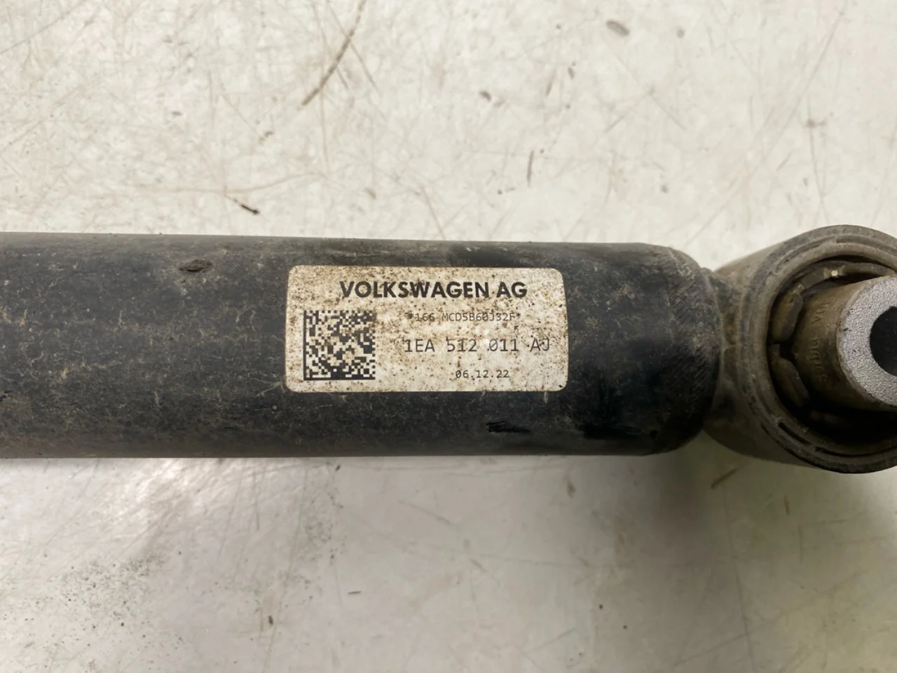 Volkswagen ID.3 2021- Amortizor, spate vedere 4