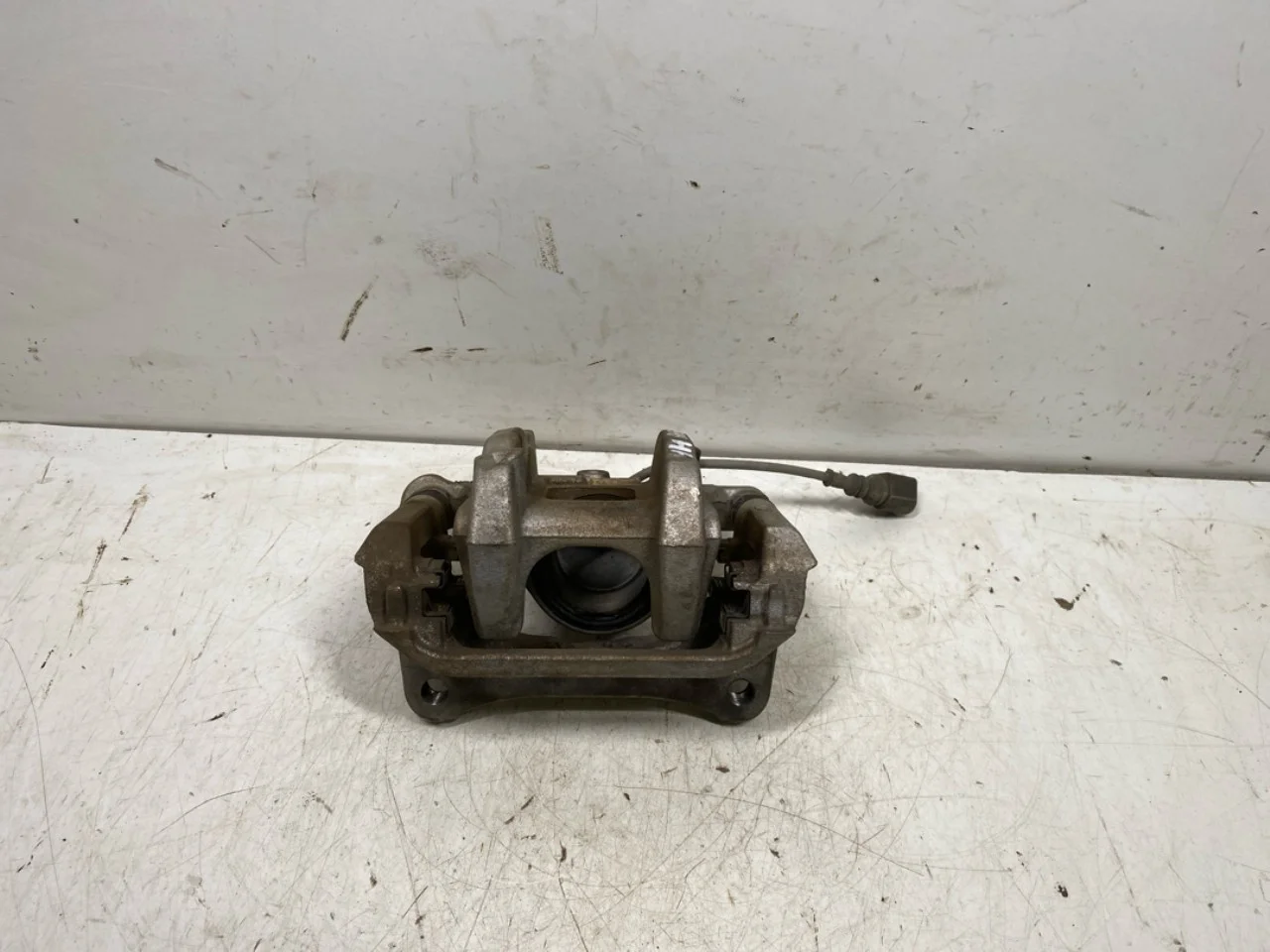 Volkswagen ID.3 2021- Féknyereg, első, jobb
