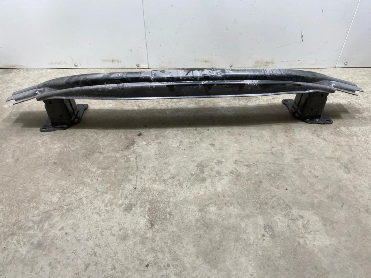 Volkswagen ID.3 2021- Bumper reinforcement beam, rear view 2