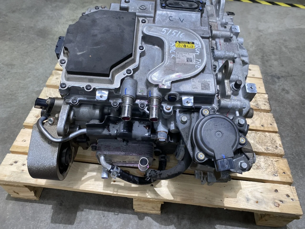 Kia EV6 2022- Elektromos motor, hátsó nézet 3
