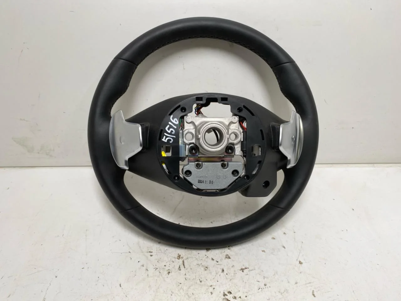 Kia EV6 2022- Steering wheel view 2