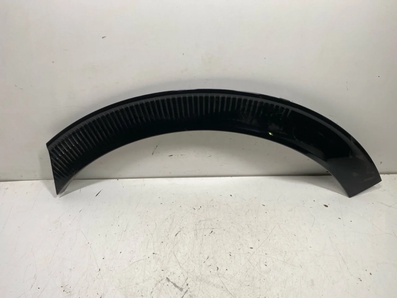 Kia EV6 2022- Wheel arch trim