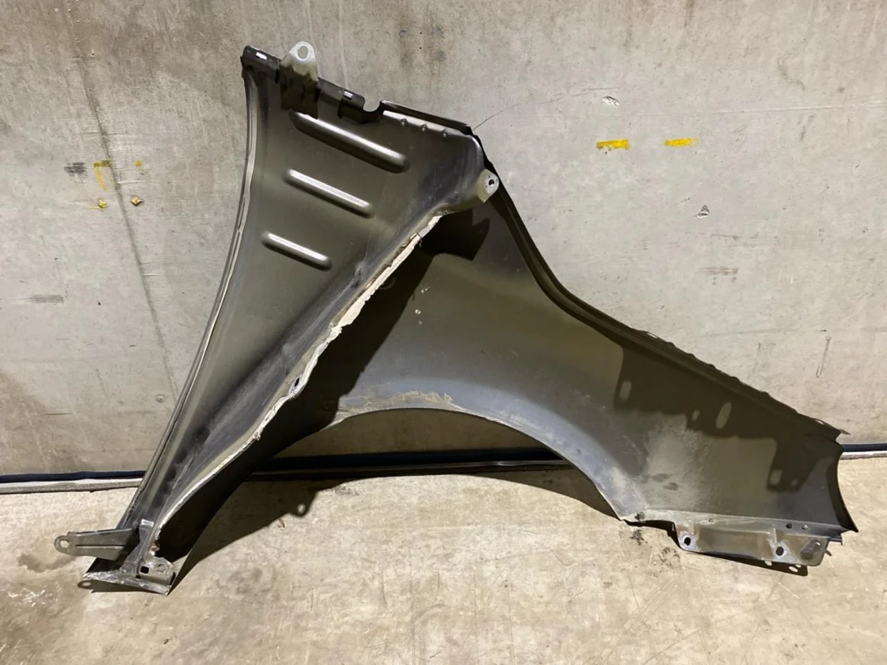 Fiat 500 2007->>24 Front left fender view 4
