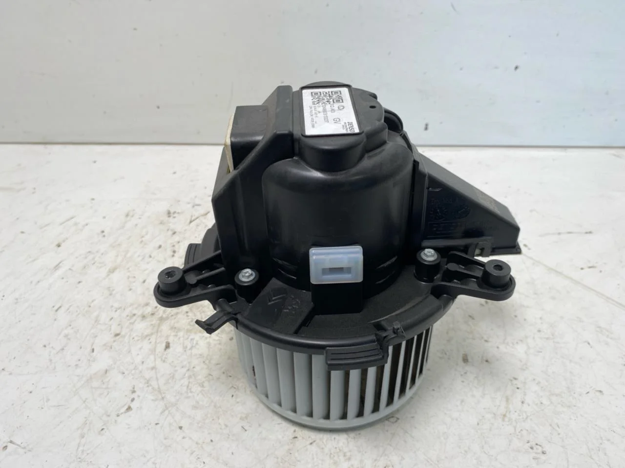 Opel / Vauxhall VIVARO 2020- Fűtésventilátor motor