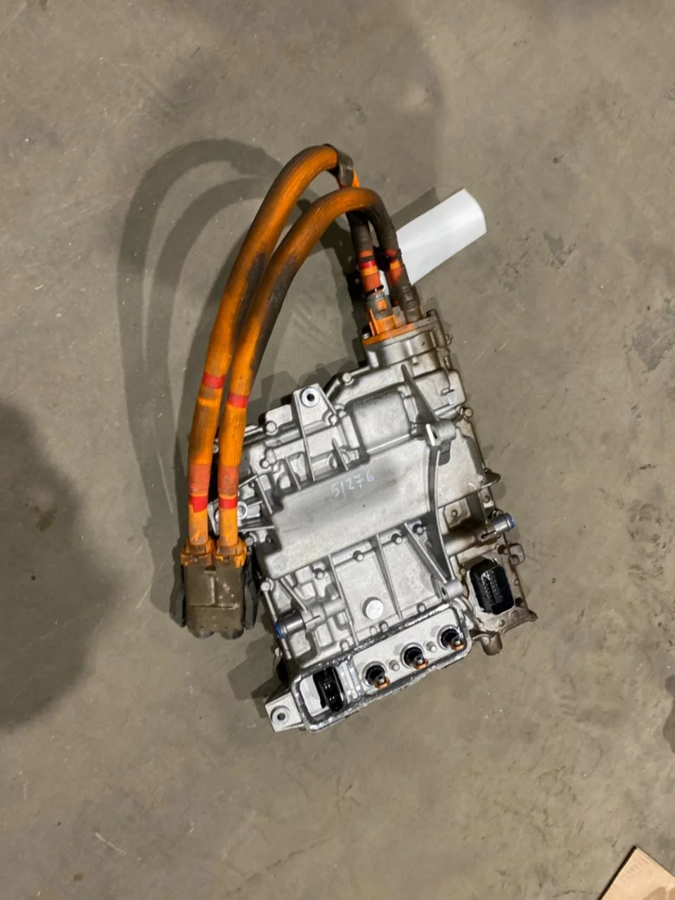 Fisker OCEAN Akkumulátortöltő nézet 2