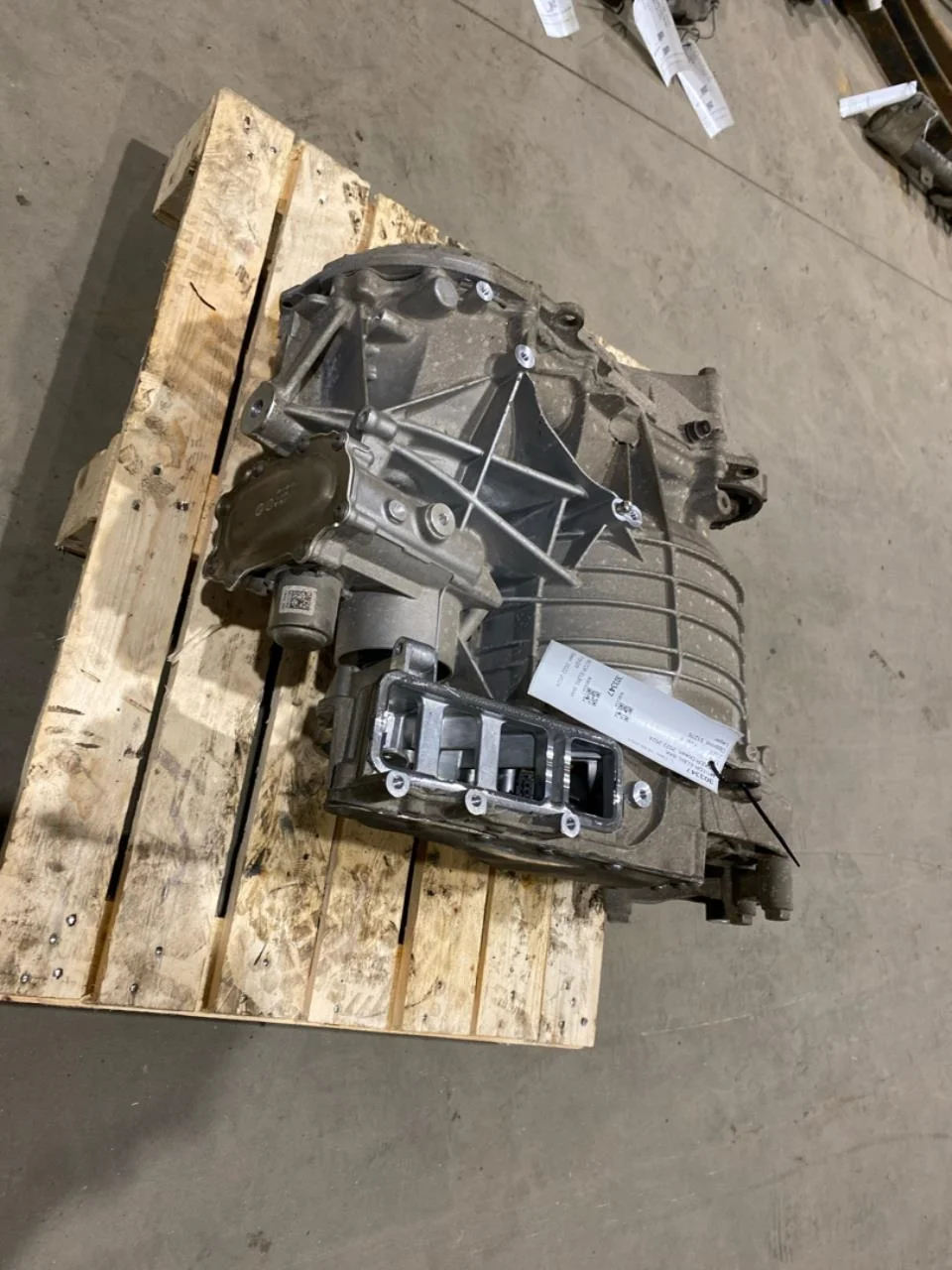 Fisker OCEAN Elektromos motor, hátsó