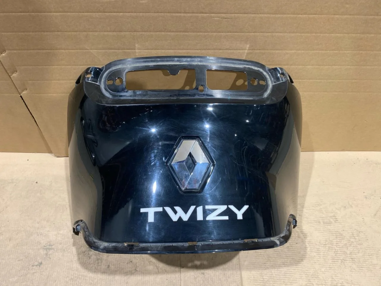 Renault TWIZY Rear bumper