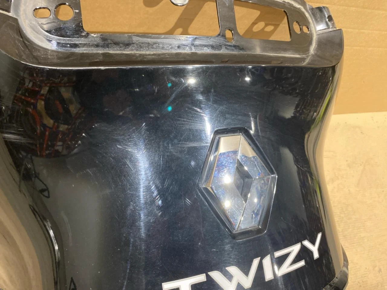 Renault TWIZY Rear bumper view 2