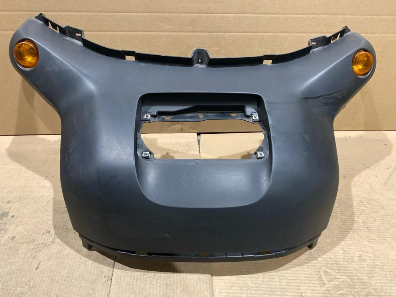 Renault TWIZY Front bumper