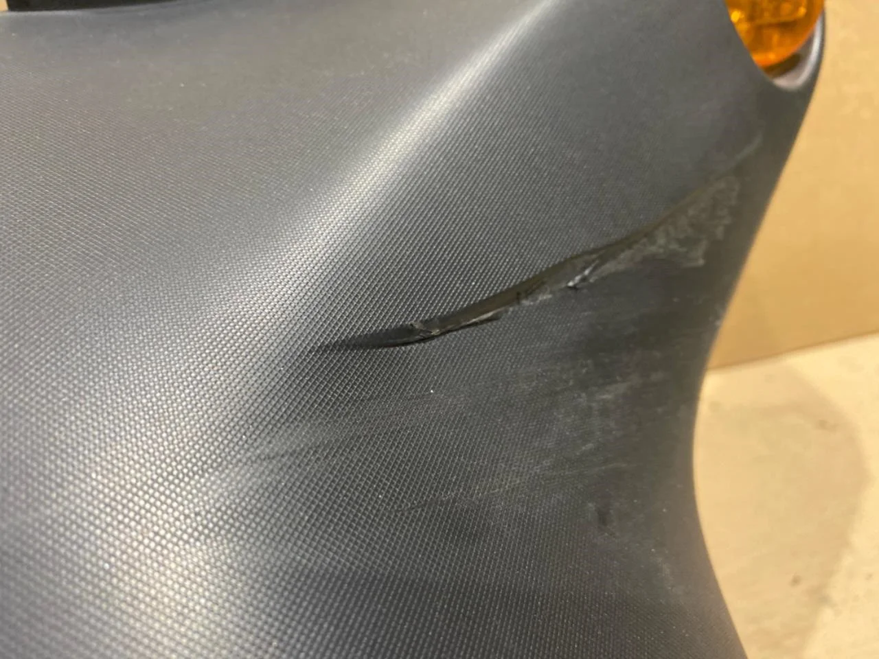 Renault TWIZY Front bumper view 2