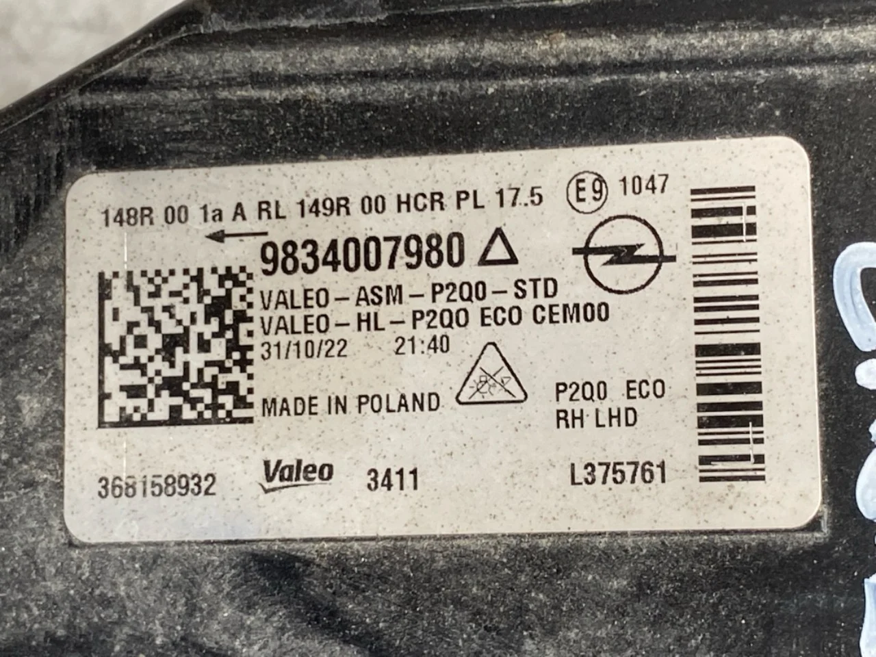Opel / Vauxhall OPEL MOKKA 21 > Fényszóró, jobb nézet 3