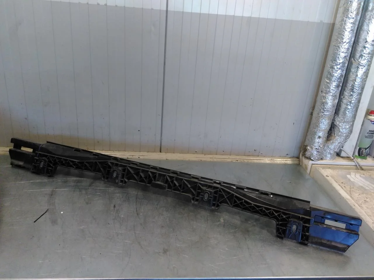 Mercedes EQS SUV X296 2022- Bumper reinforcement beam, rear