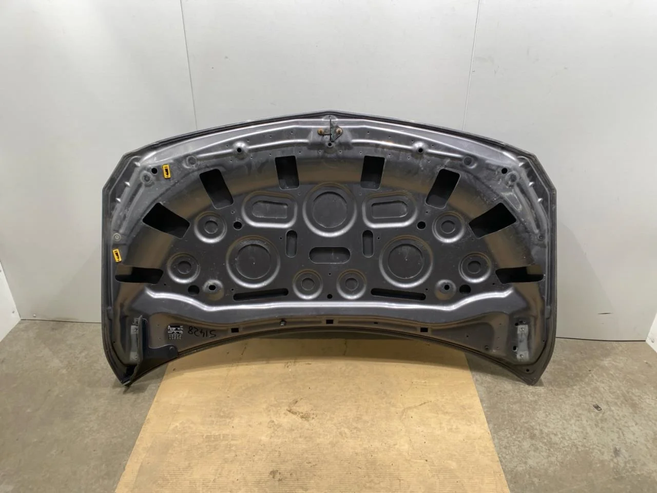Mercedes B 180-200 W246/W242 2012-19 Motorháztető nézet 4