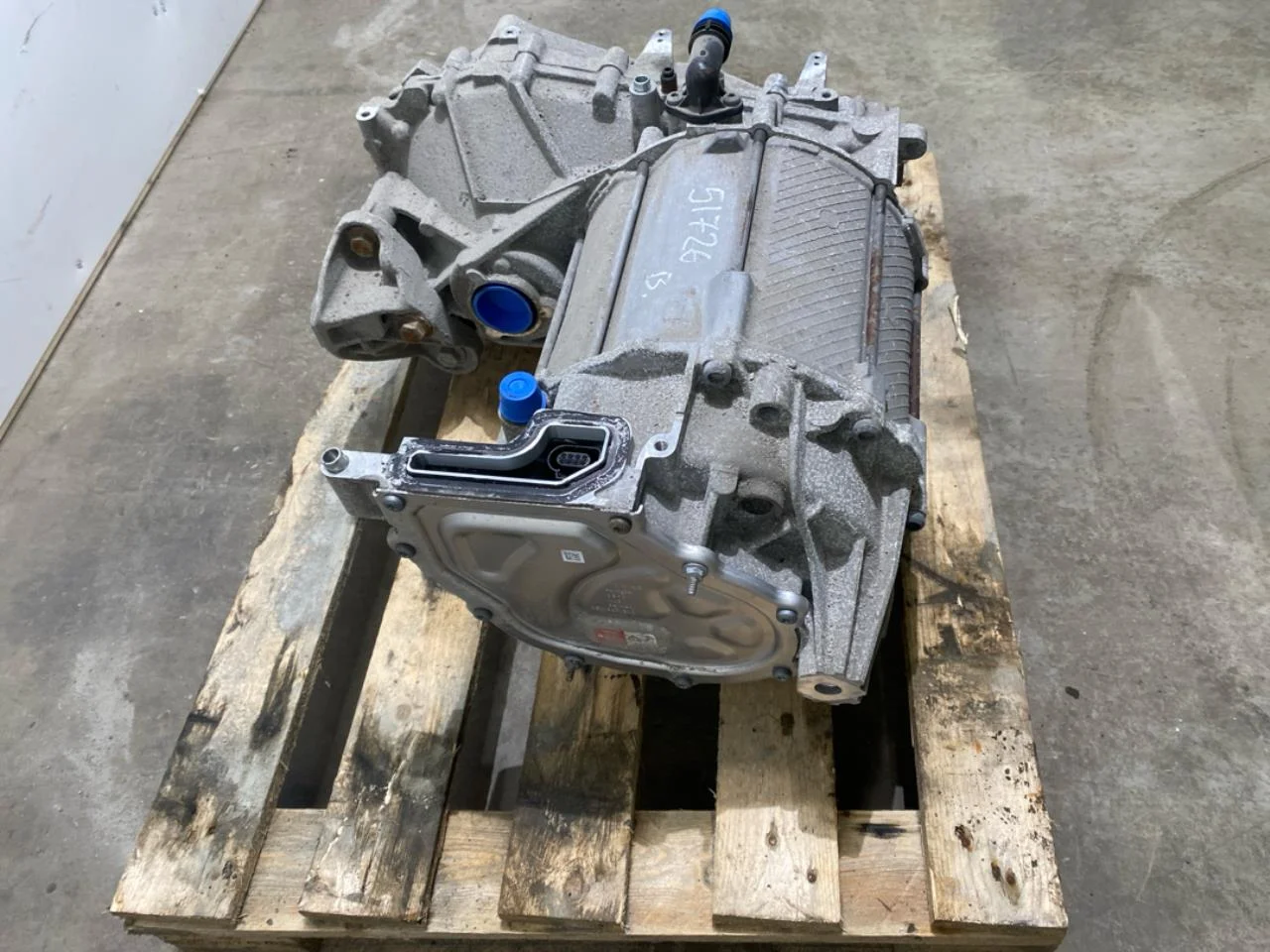 Volkswagen ID.3 2021- Rear electric motor view 2