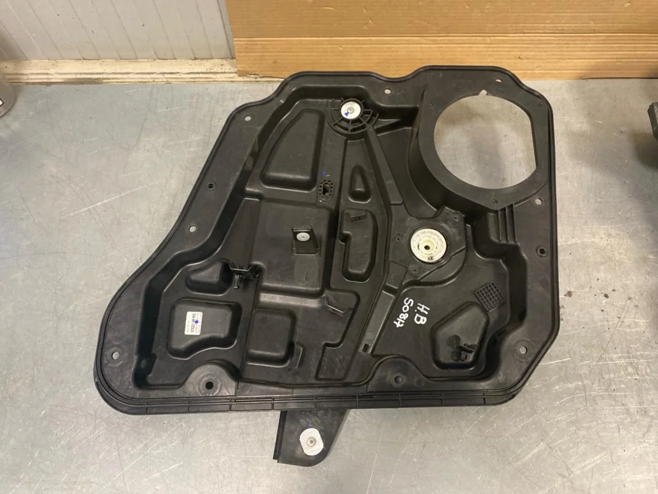 Mg MARVEL R 2022- Electric window regulator, complete