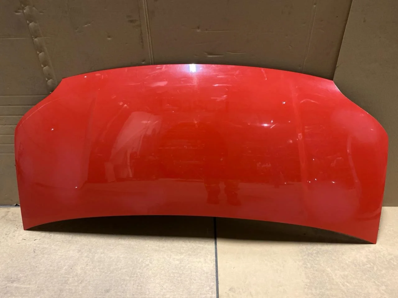 Maxus EV80 2019-> Bonnet