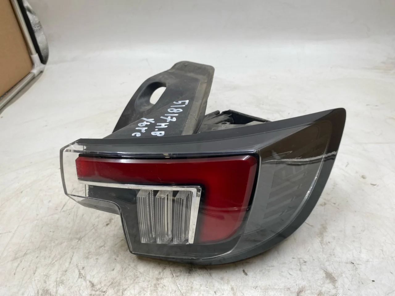 Opel / Vauxhall OPEL MOKKA 21 > Hátsó lámpa, jobb