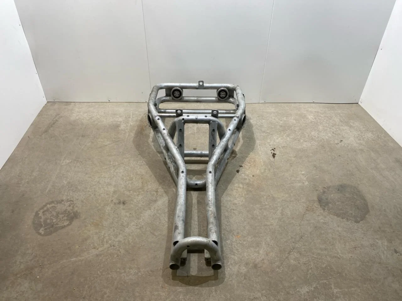 Mercedes EQC 2020- Chassis frame view 4