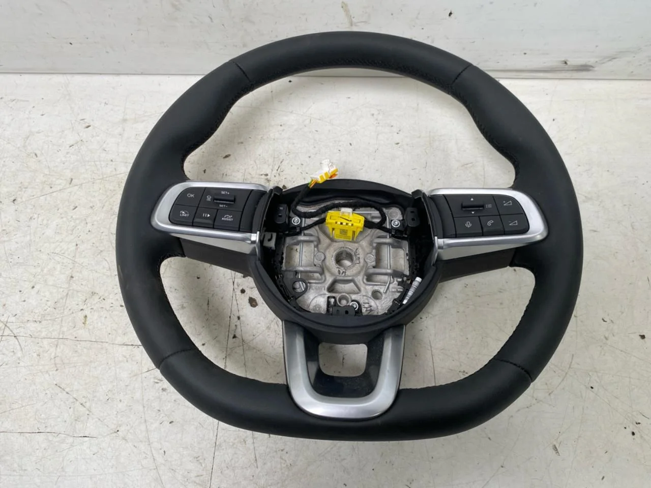 Jeep AVENGER 2023- Kormánykerék