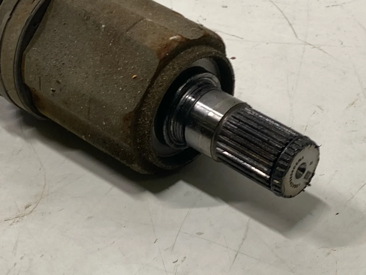 Kia EV6 2022- Front left driveshaft view 3