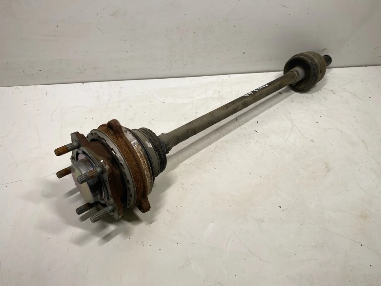 Kia EV6 2022- Rear right driveshaft
