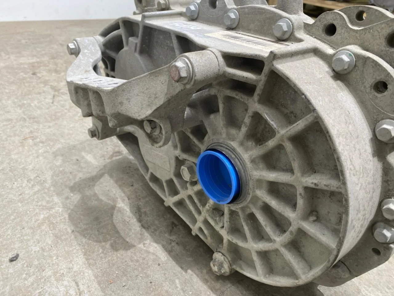 Maxus E-DELIVER3 EV30 2020- Elektromos motor, első nézet 4