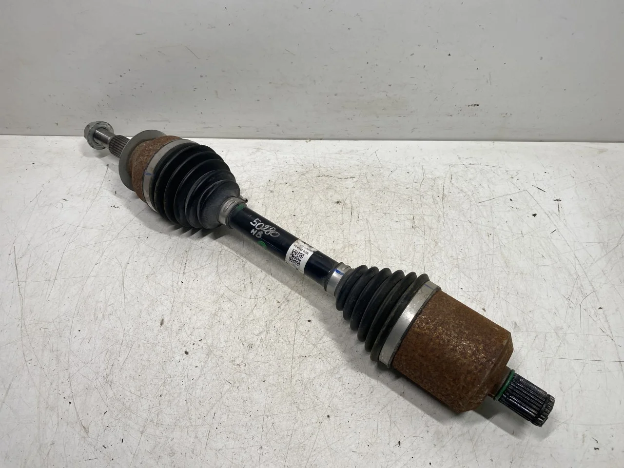 Ford MUSTANG MACH-E 2021- Rear right driveshaft view 3