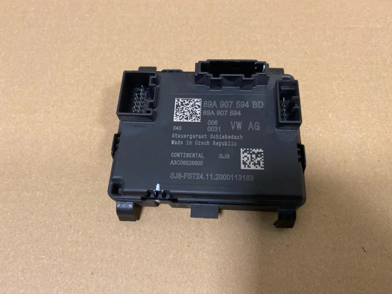 Volkswagen ID.3 2021- Vezérlőegység, tetőablak