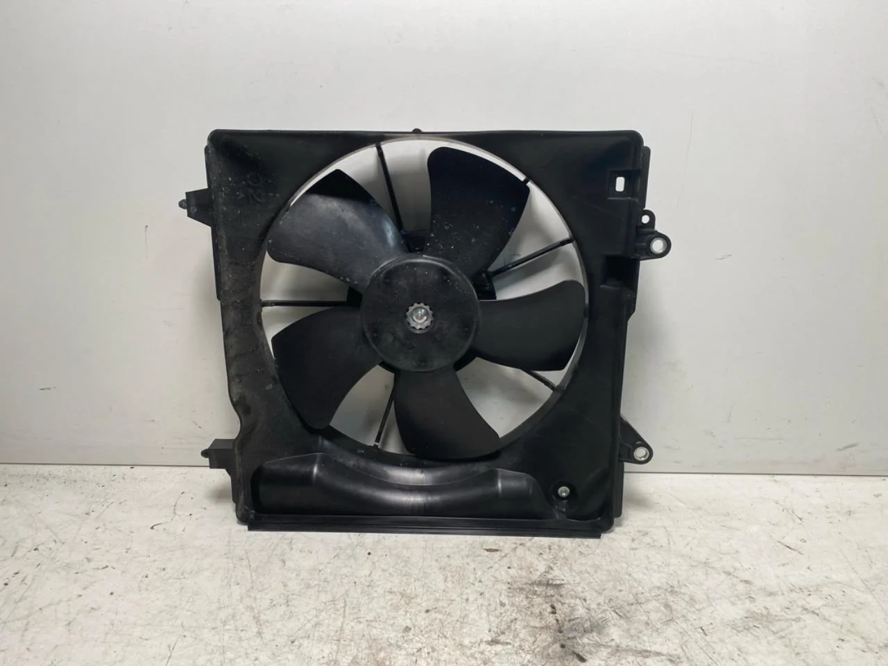 Honda E:NY1 2023- Hűtőventilátor, elektromos