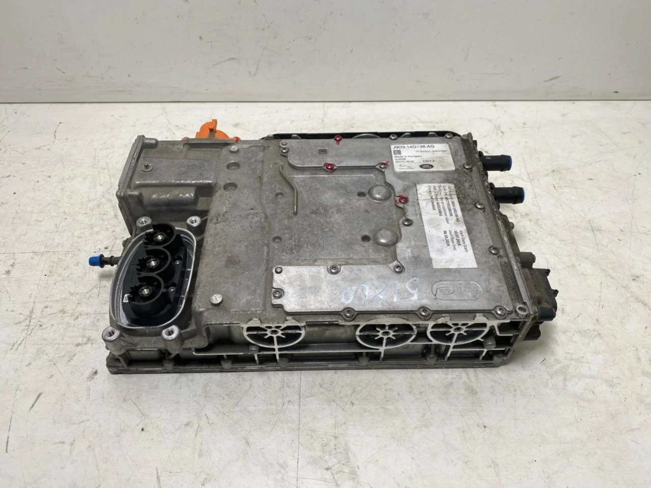 Jaguar I-PACE 2018- Inverter, 12-220V