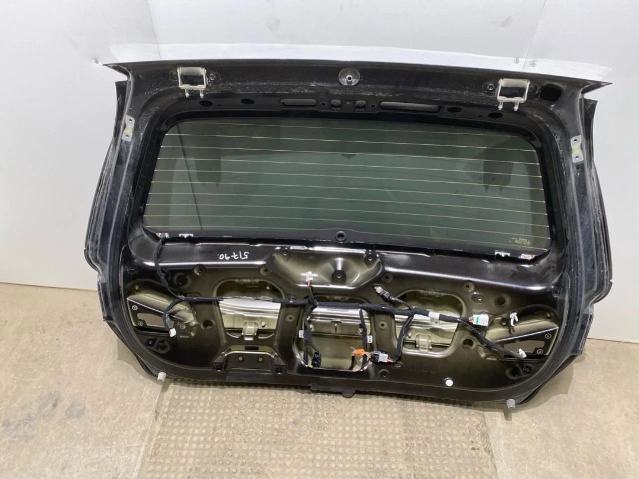 Kia SOUL 2009- Tailgate, estate view 2