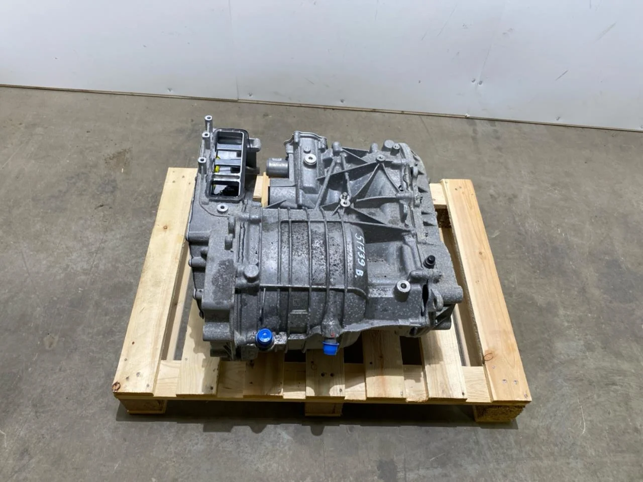 Fisker OCEAN Elektromos motor, hátsó