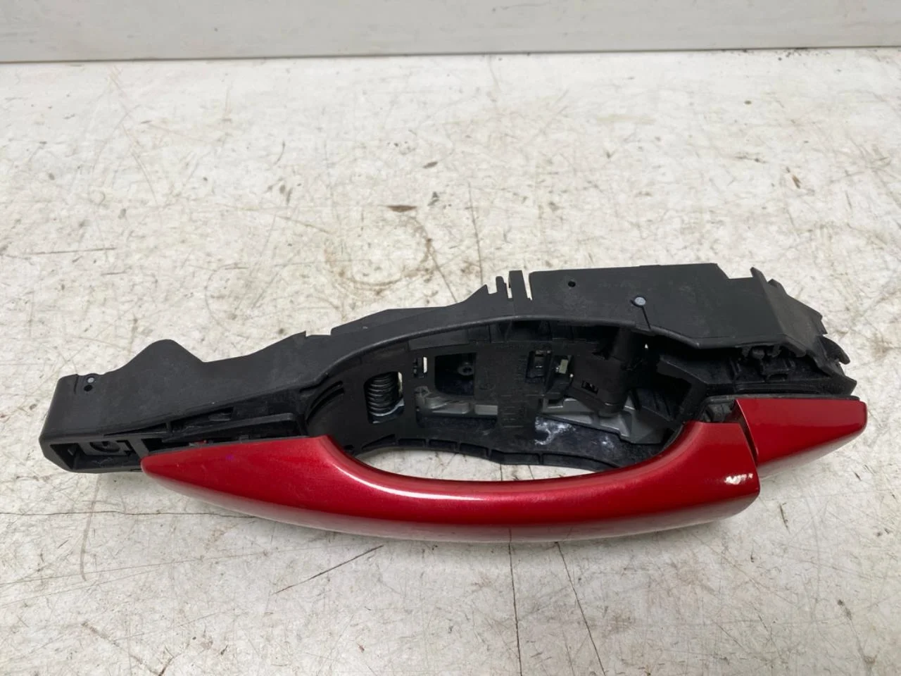 Opel / Vauxhall OPEL MOKKA 21 > Left exterior door handle view 2