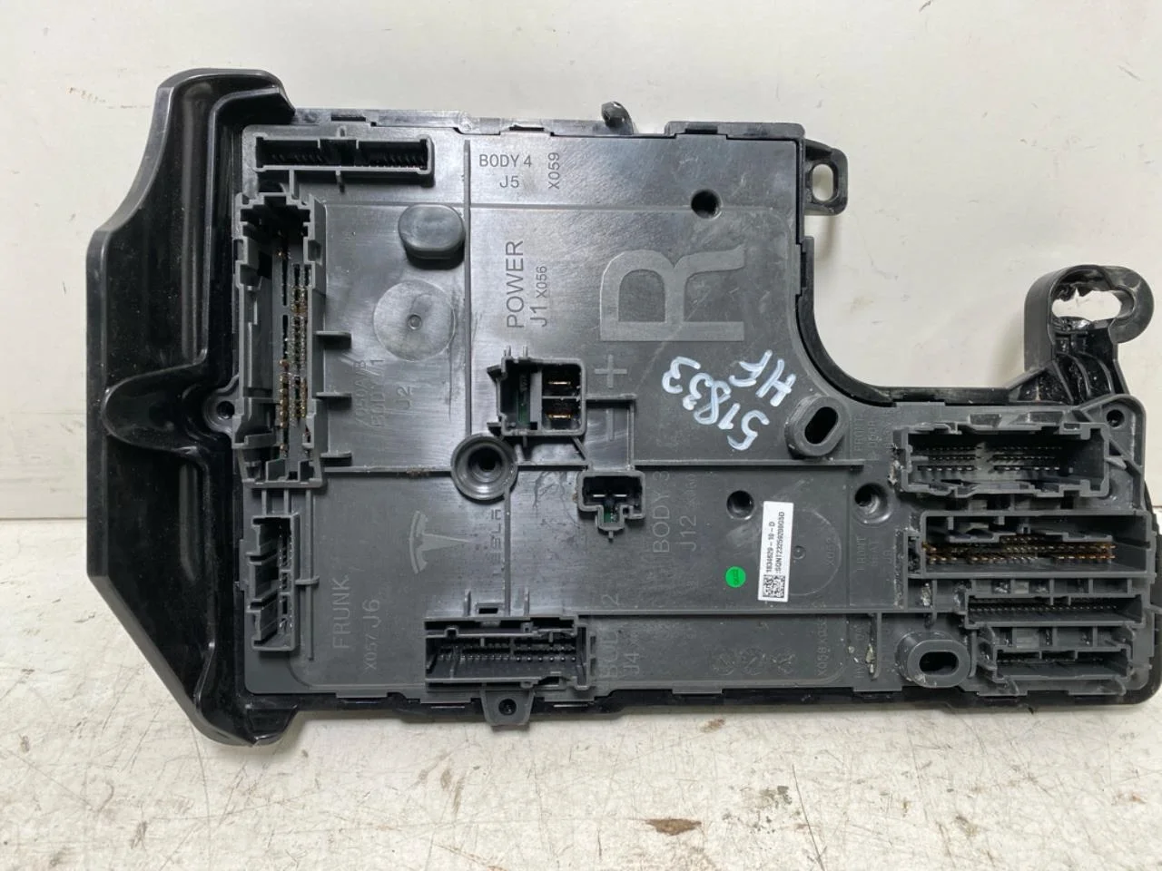 Tesla MODEL 3 2024- Vezérlőegység, klíma nézet 2