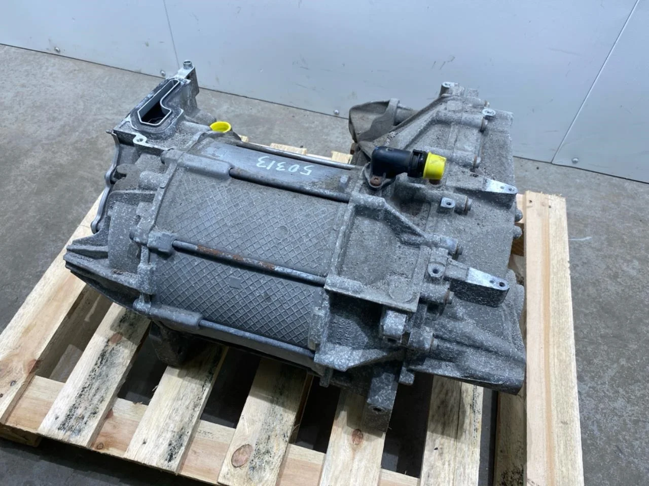 Volkswagen ID.4 2021- Rear electric motor